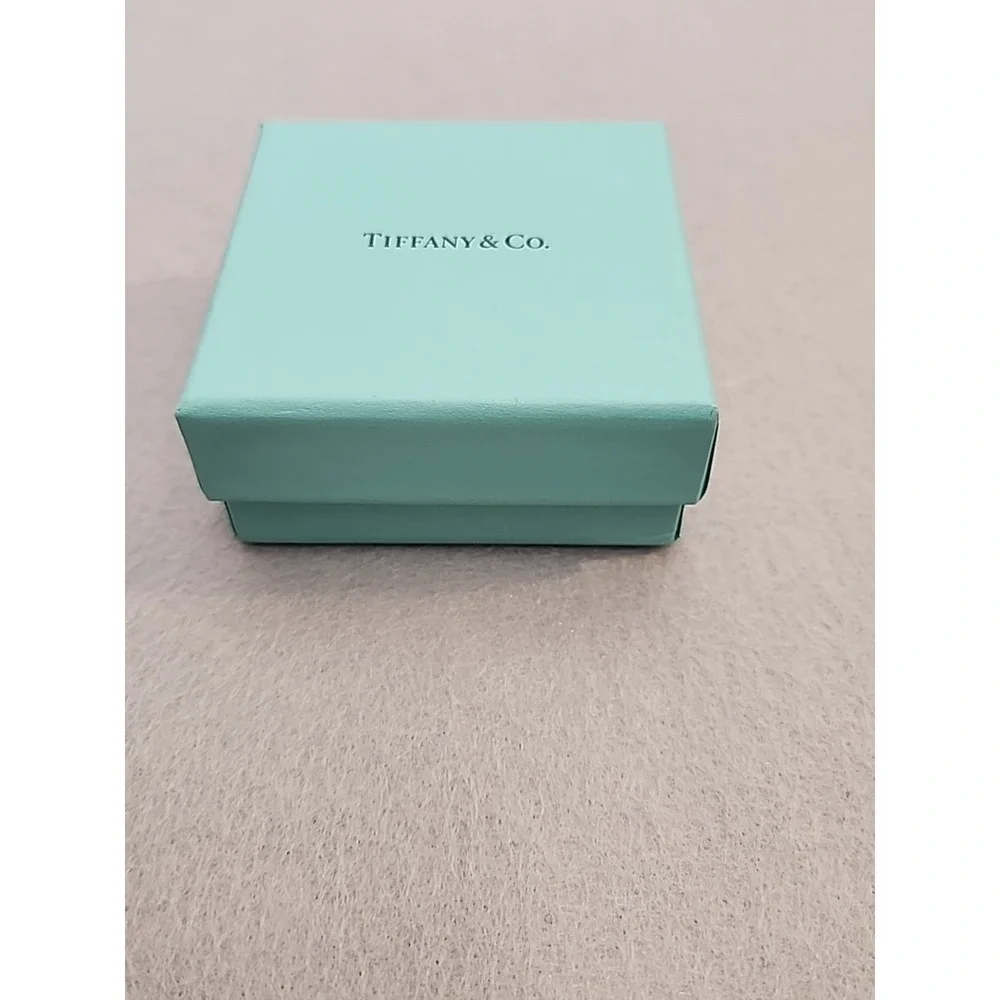 Tiffany‎ & Co. (3x 3x1 1/2) box only